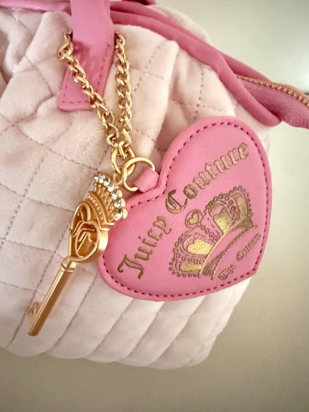 NWT JUICY COUTURE JUICY TALE BOWLERS SHOULDER BAG POWDER BLUSH PINK - Picture 5 of 6